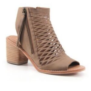 Diba.True Womens Ankle Leather Boho Western Heels boots shoes sz 7.5